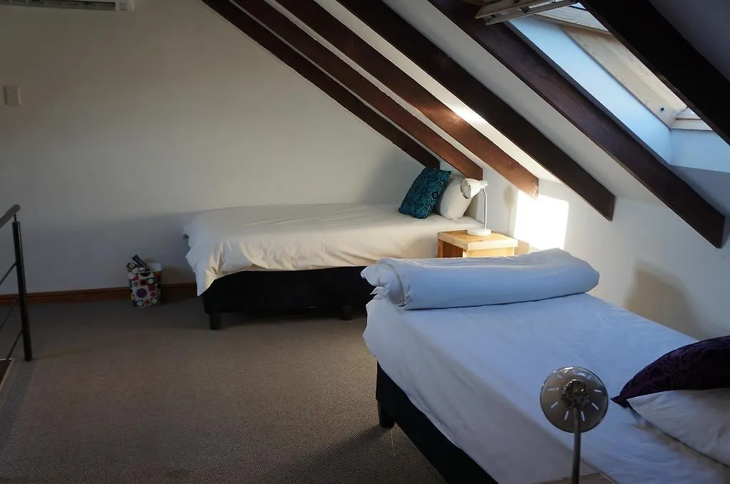 Atlantic Point Backpackers Hostel Cape Town